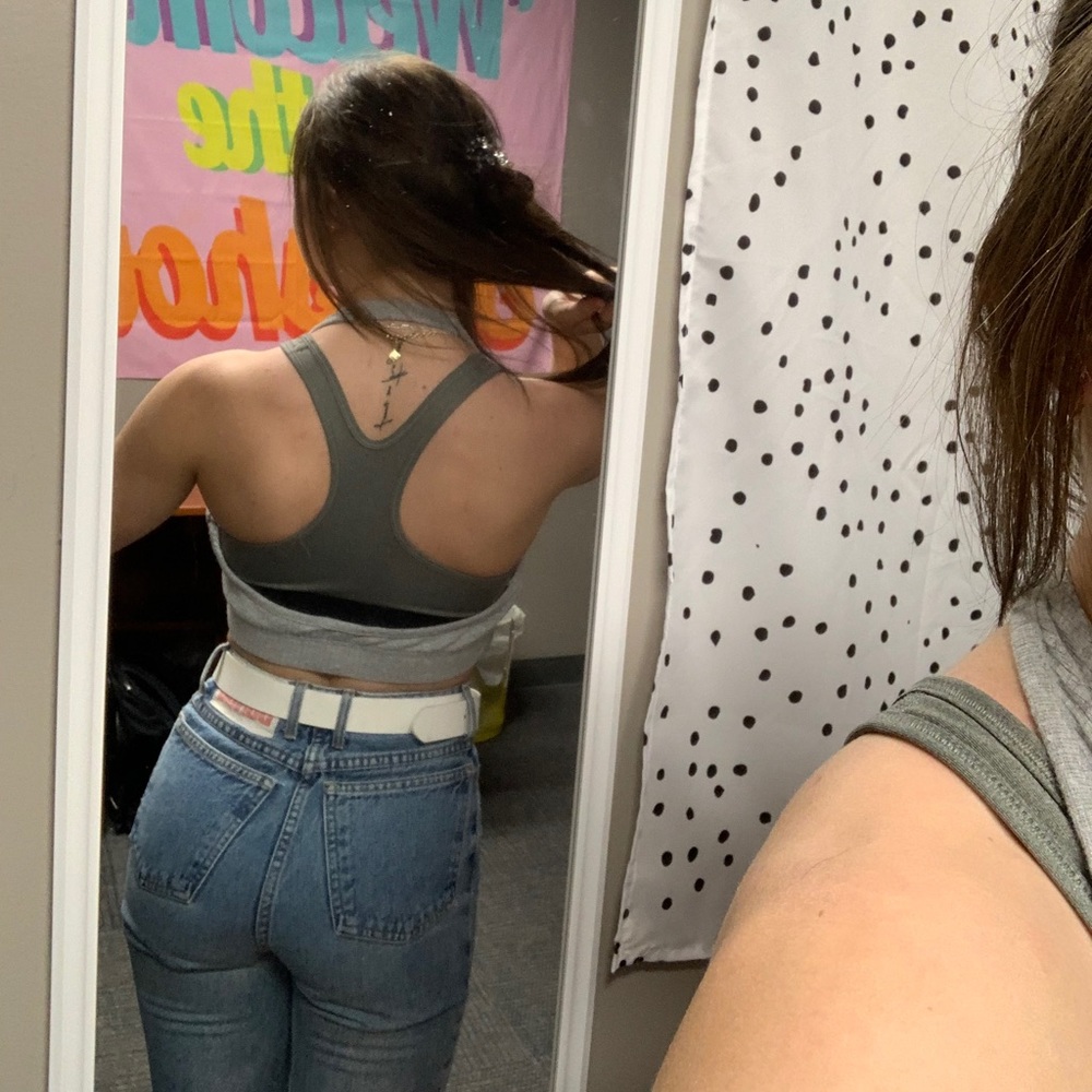 Top - Picture 2 of 3